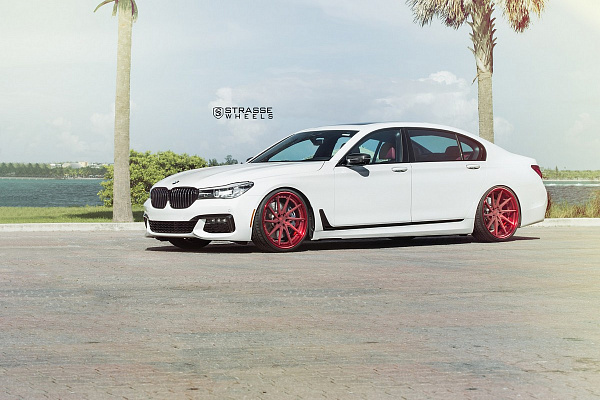Фото дисков Strasse Wheels SV10T Deep Concave FS Другой цвет на BMW 7 (G11/G12)