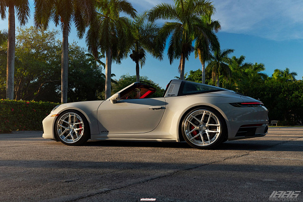 Фото дисков 1886 Wheels S007 Глянцевый лак на Porsche 911 VIII