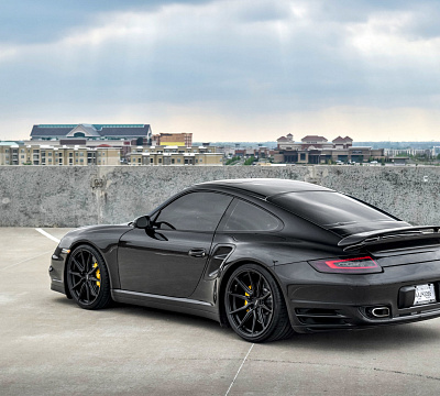 Фото дисков Vossen HF-3 на Porsche 911 VI