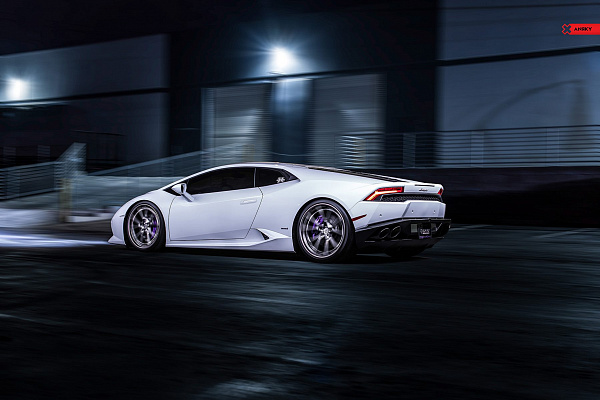 Фото дисков Anrky AN32 Глянцевый темный лак на Lamborghini Huracan