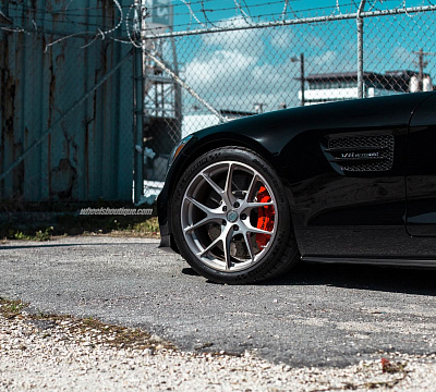 Фото дисков HRE P101 на Mercedes-Benz AMG GT I