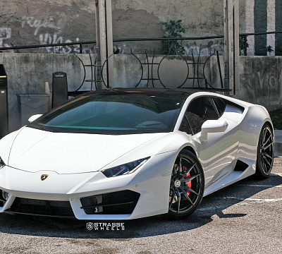 Фото дисков Strasse Wheels SV1 Deep Concave Monoblock на Lamborghini Huracan