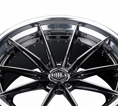 1886 Wheels G010