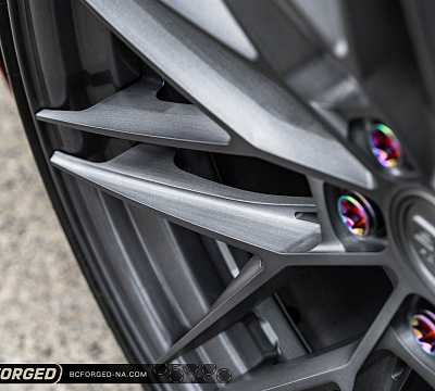 Фото дисков BC Forged HCA675 на Tesla Model 3