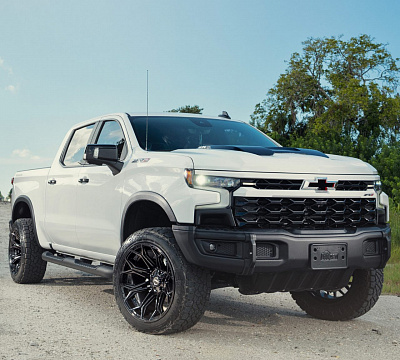 Фото дисков 4PLAY 4P83 на Chevrolet Silverado IV