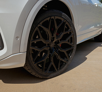 Фото дисков Vossen HF-2 на Audi Q8