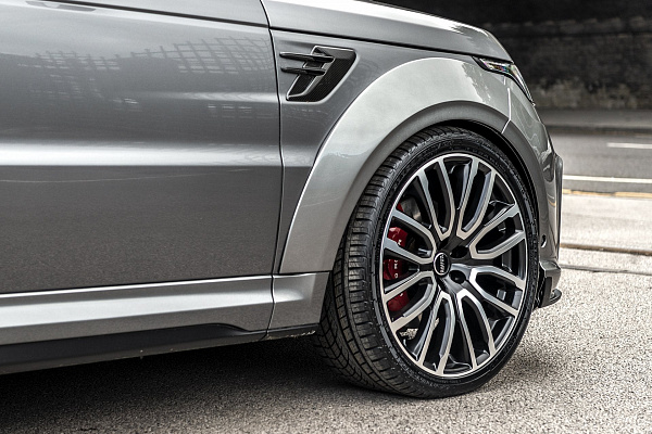 Фото дисков Kahn Pace Car  на Range Rover Sport II
