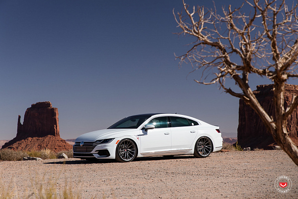 Фото дисков Vossen M-X4T Глянцевый темный лак на Volkswagen Arteon