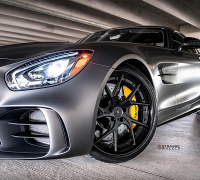 Фото дисков Strasse Wheels SM5RT Deep Concave FS на Mercedes-Benz AMG GT I