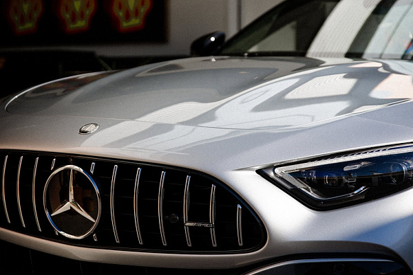 Фото дисков Brixton Forged RS01 Серебро на Mercedes-Benz SL (R232)