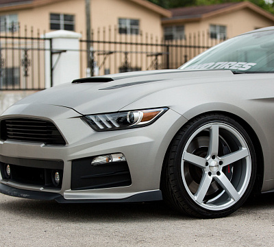 Фото дисков Vossen CV3 на Ford Mustang VI