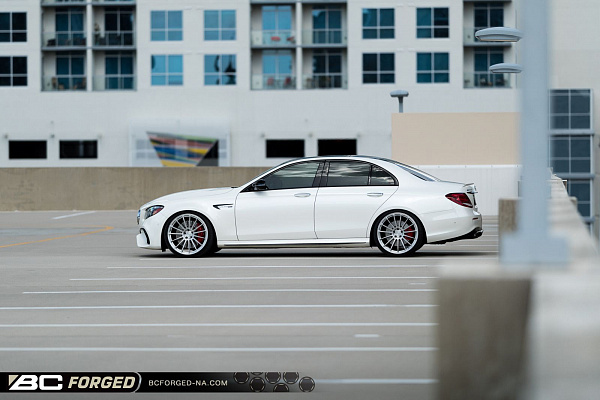 Фото дисков BC Forged RZ15 Глянцевый лак на Mercedes-Benz E-Class (W213, S213, C238)