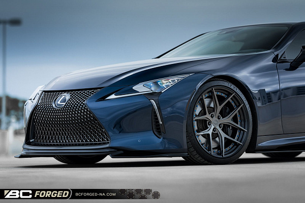 Фото дисков BC Forged HCS21 Глянцевый графит на Lexus LC 500