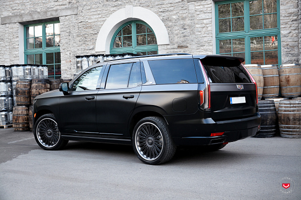 Фото дисков Vossen S17-14 (3-Piece) Сатиновый темный лак на Cadillac Escalade V