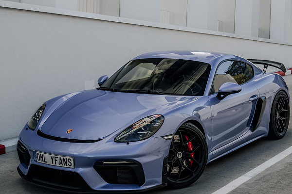Фото дисков Brixton Forged PF7-RS Черный сатин на Porsche Cayman III