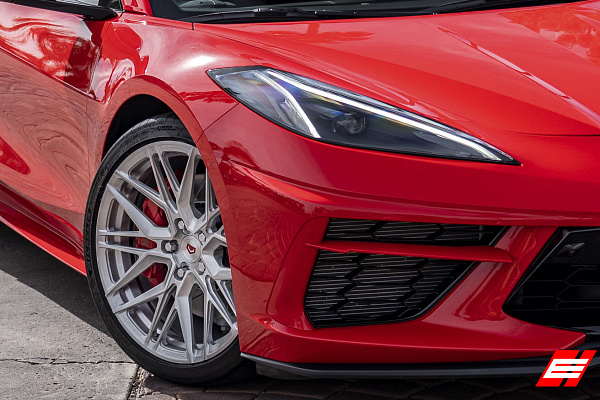 Фото дисков Vossen EVO-5 Глянцевый лак на Chevrolet Corvette C8