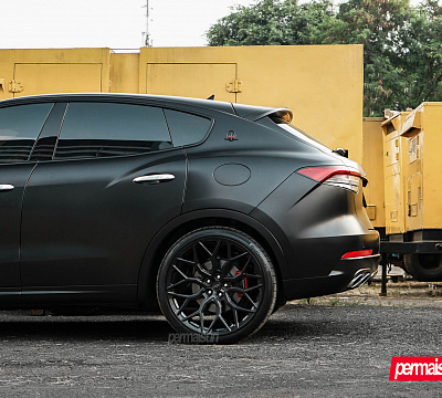 Фото дисков Vossen HF-2 на Maserati Levante