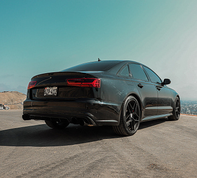 Фото дисков HRE FF11 на Audi A/RS 6 (C7)