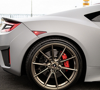Фото дисков Savini SV-F4 на Acura NSX II