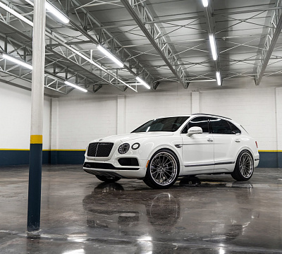 Фото дисков Anrky AN39 на Bentley Bentayga