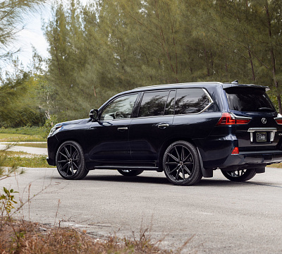 Фото дисков Vossen HF-3 на Lexus LX III