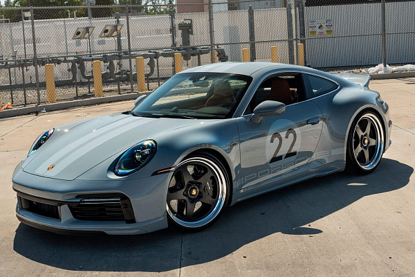 Фото дисков HRE 527 Черный сатин на Porsche 911 VIII