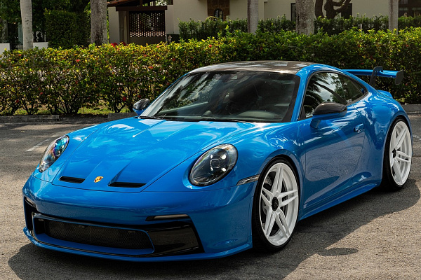 Фото дисков Anrky AN27 Белый глянец на Porsche 911 VIII