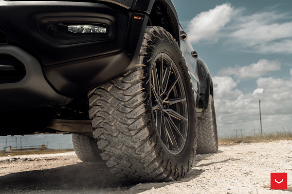 Фото дисков Vossen HF6-1 Алмазная проточка на Ram 1500 V