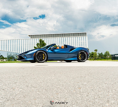 Фото дисков Anrky S3-X5 на Ferrari F8