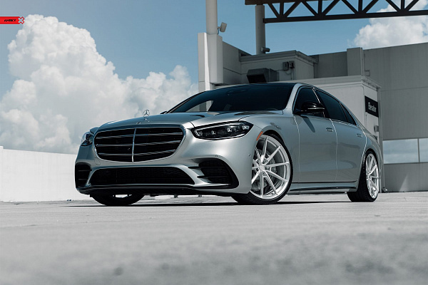 Фото дисков Anrky AN18 Глянцевый лак на Mercedes-Benz S-Class (W223)