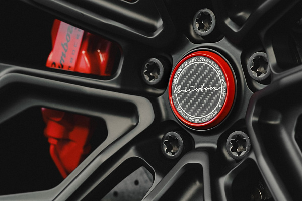 Фото дисков Brixton Forged PF10-RS Черный глянец на Lamborghini Aventador
