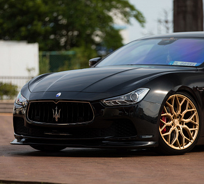 Фото дисков Vossen HF-2 на Maserati Ghibli