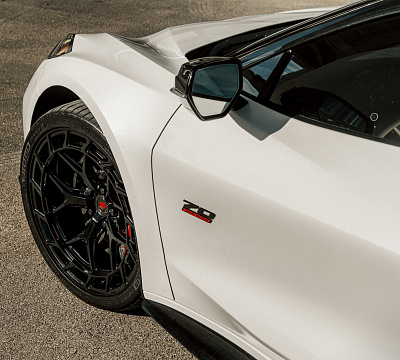 Фото дисков Vossen LC3-01T на Chevrolet Corvette C8