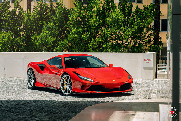 Фото дисков Vossen EVO-2 Глянцевый лак на Ferrari F8