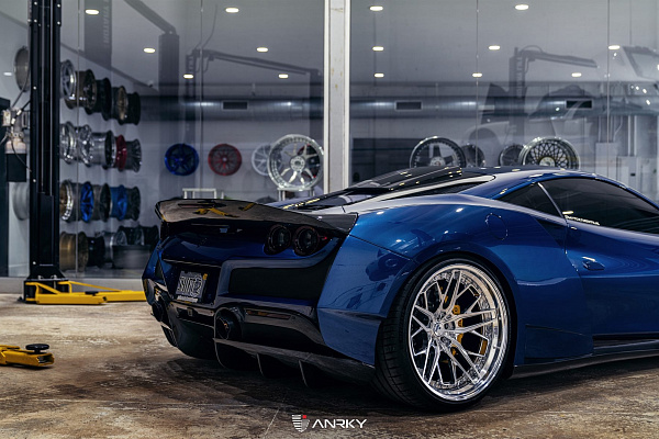 Фото дисков Anrky RS2 Полированный лак на Ferrari F8