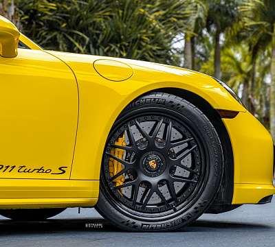 Фото дисков Strasse Wheels SV8 Performance на Porsche 911 VII