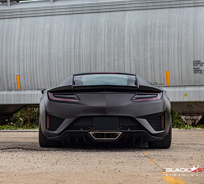 Фото дисков Vossen ML-X2 на Acura NSX II