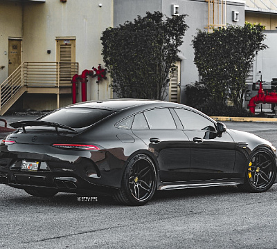 Фото дисков Strasse Wheels SV4 Deep Concave FS на Mercedes-Benz AMG GT I