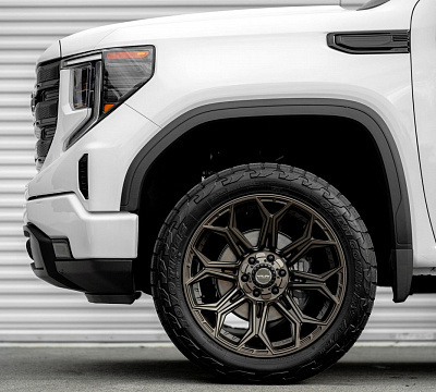 Фото дисков 4PLAY 4P83 на GMC Sierra IV
