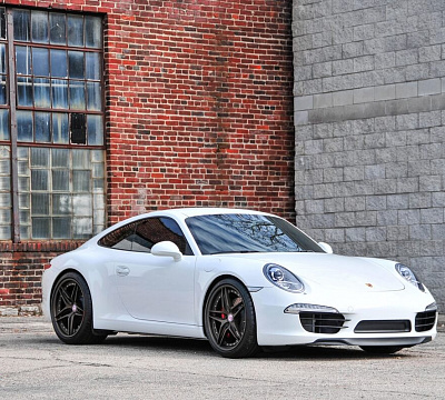 Фото дисков HRE S107 на Porsche 911 VII