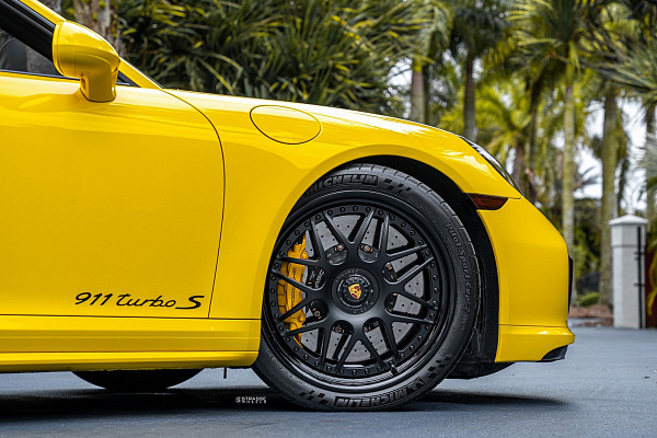 Фото дисков Strasse Wheels SV8 Performance Черный матовый на Porsche 911 VII