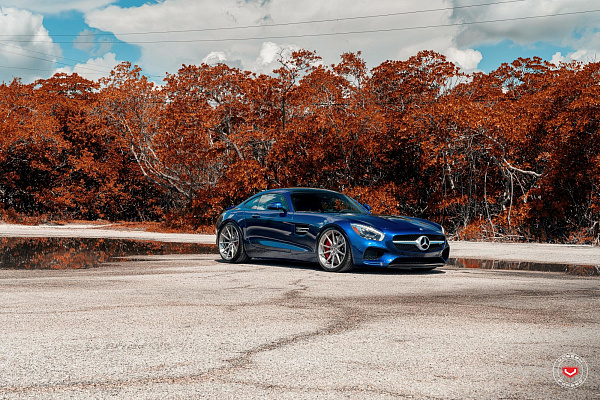 Mercedes Benz AMG GT Coupe