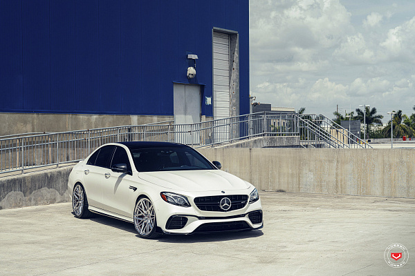 Фото дисков Vossen EVO-5R Полированный лак на Mercedes-Benz E-Class (W213, S213, C238)