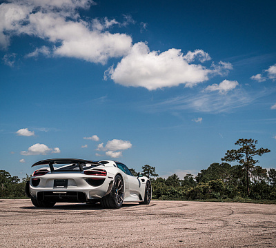 Фото дисков Vossen RS74 на Porsche 918 Spyder