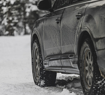 Фото дисков Black Rhino STADIUM на Audi Q7 (4M)