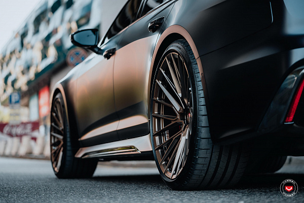 Фото дисков Vossen EVO-6T Сатиновая бронза на Audi A/RS 6 (C8)