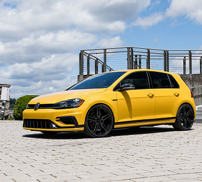 Фото дисков Vossen HF-1 на Volkswagen Golf VII