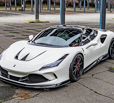 Фото дисков Strasse Wheels SV10 Deep Concave FS на Ferrari SF90