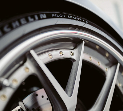Фото дисков HRE S101 на Ford GT I