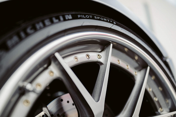 Фото дисков HRE S101 Глянцевый лак на Ford GT I